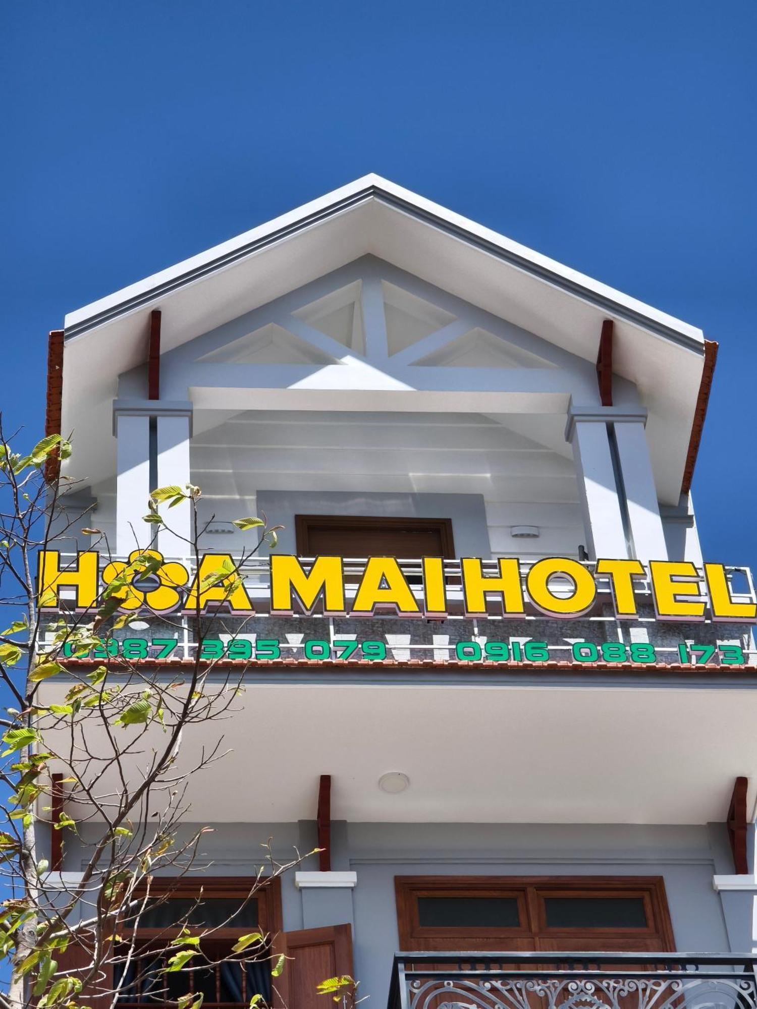Hotel Hoa Mai CON DAO Esterno foto