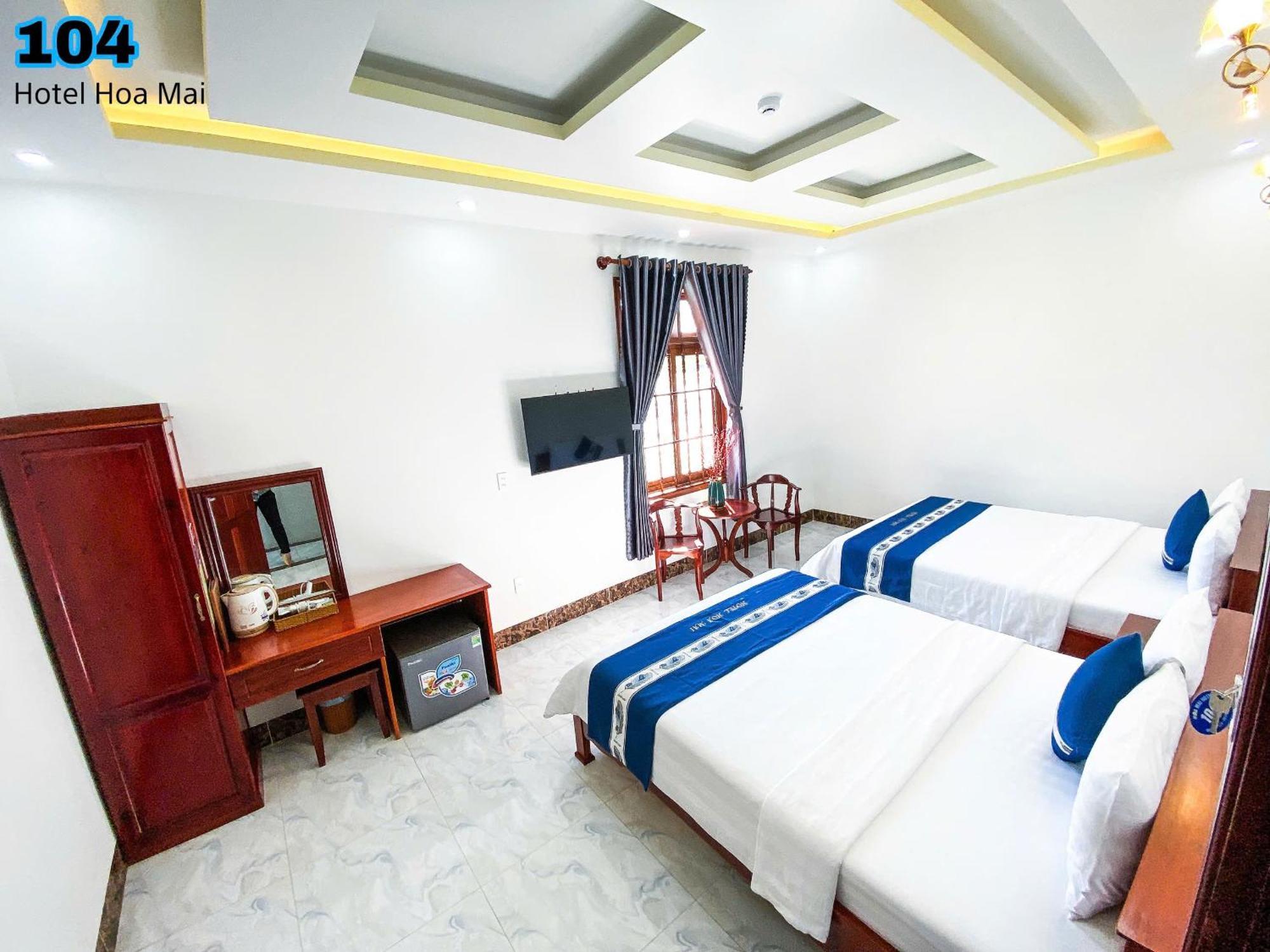 Hotel Hoa Mai CON DAO Esterno foto