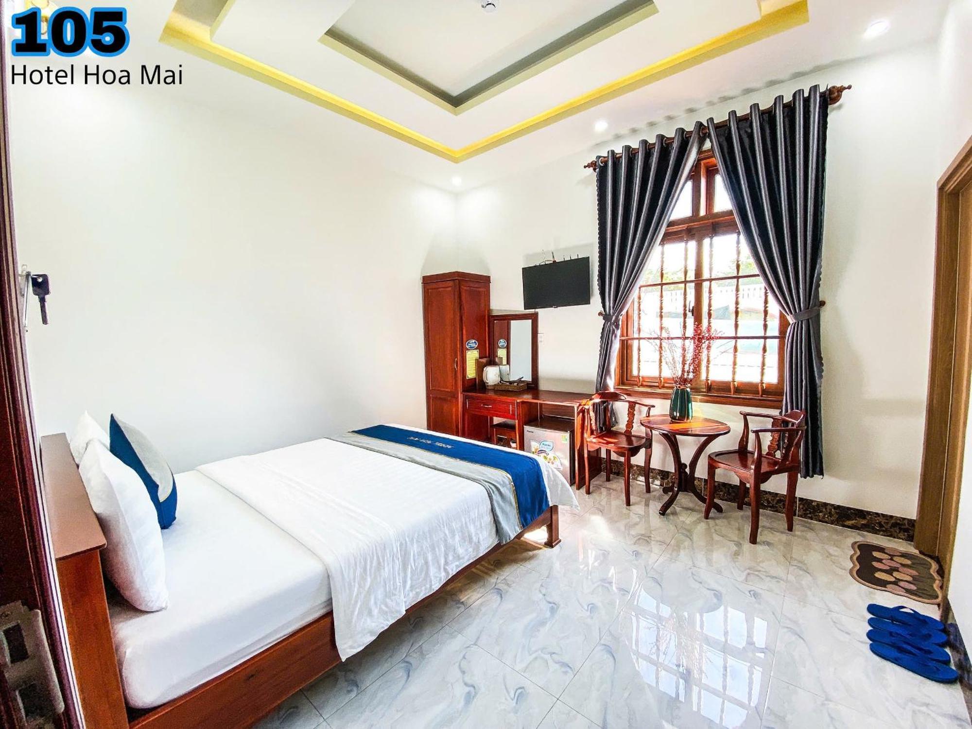 Hotel Hoa Mai CON DAO Esterno foto