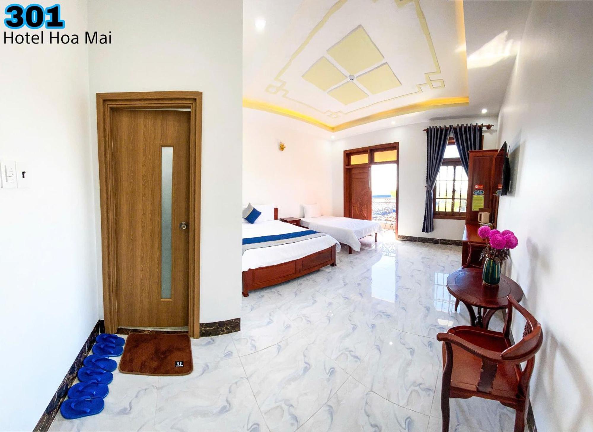 Hotel Hoa Mai CON DAO Esterno foto